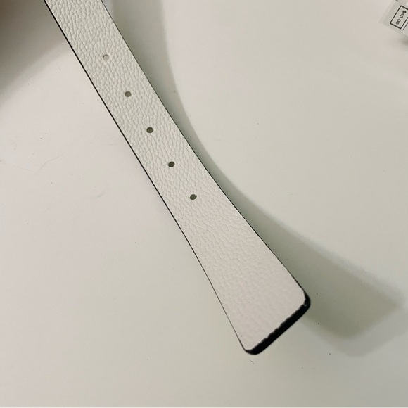 Calvin Klein Reversible Belt Size XL - Picture 9 of 13
